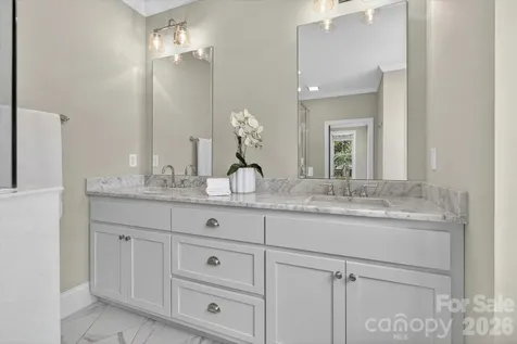 4409 Raney Way Charlotte NC 28205