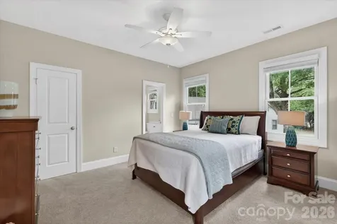 4409 Raney Way Charlotte NC 28205