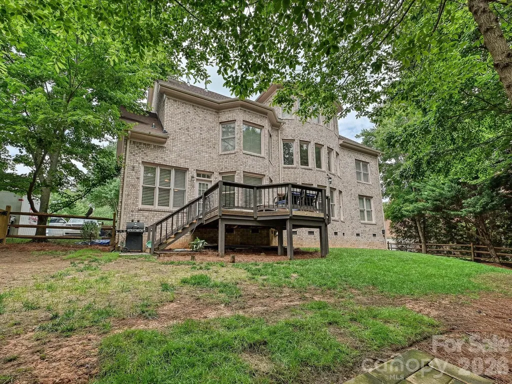 7513 Meadowgate Lane Waxhaw NC 28173
