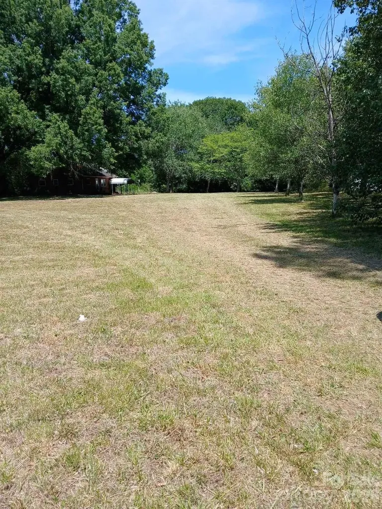 230 Cape Hickory Road Hickory NC 28601