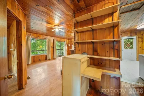65 Gurney Franklin Road Newland NC 28657