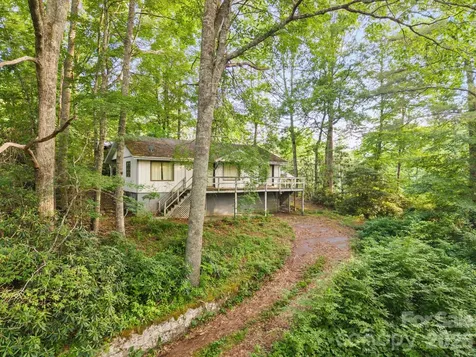 65 Gurney Franklin Road Newland NC 28657