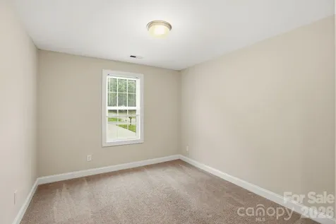 3221 Roberta Road Concord NC 28027