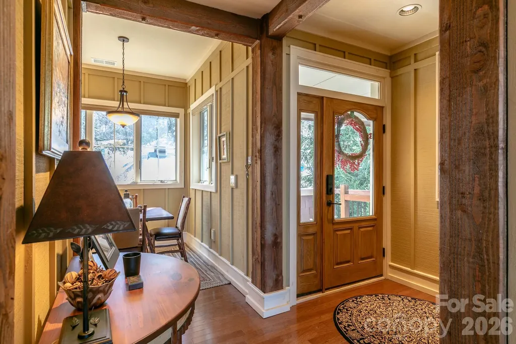 47 Creekside Way Burnsville NC 28714