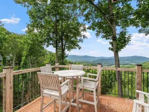 47 Creekside Way Burnsville NC 28714