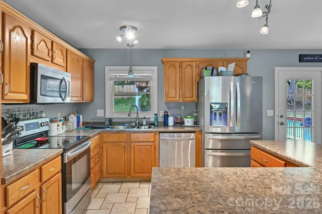 11 Greenwood Acres Drive Mills River NC 28759