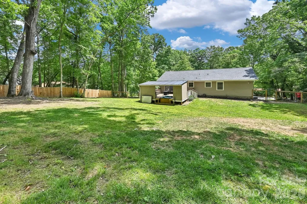 11 Greenwood Acres Drive Mills River NC 28759