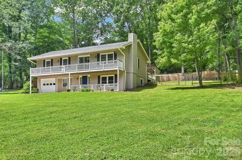 11 Greenwood Acres Drive Mills River NC 28759