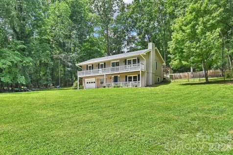 11 Greenwood Acres Drive Mills River NC 28759