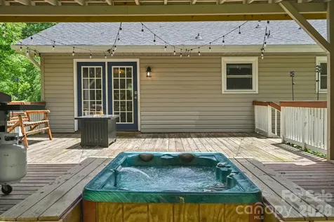 11 Greenwood Acres Drive Mills River NC 28759