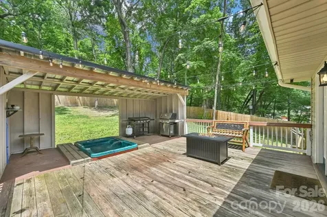 11 Greenwood Acres Drive Mills River NC 28759