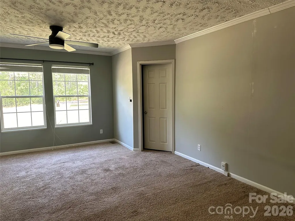 2410 Annwood Court Newton NC 28658