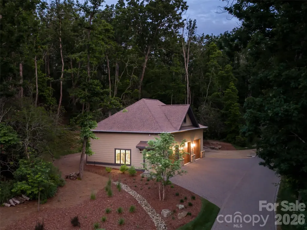 151 Bridgewater Drive Fletcher NC 28732