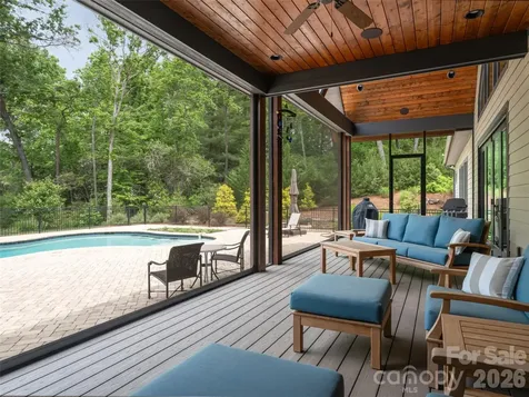151 Bridgewater Drive Fletcher NC 28732