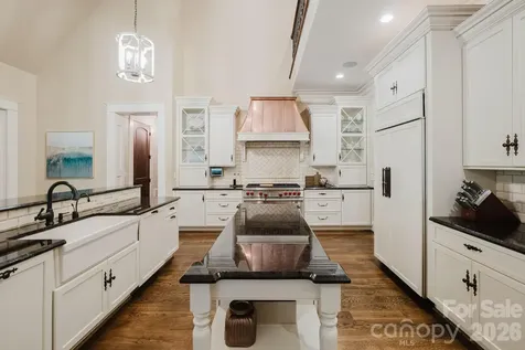 10930 Green Heron Court Charlotte NC 28278