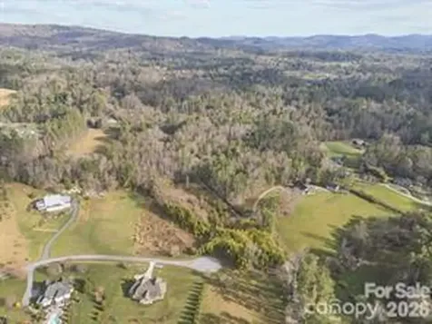425 Nelson Valley Lane Hendersonville NC 28739