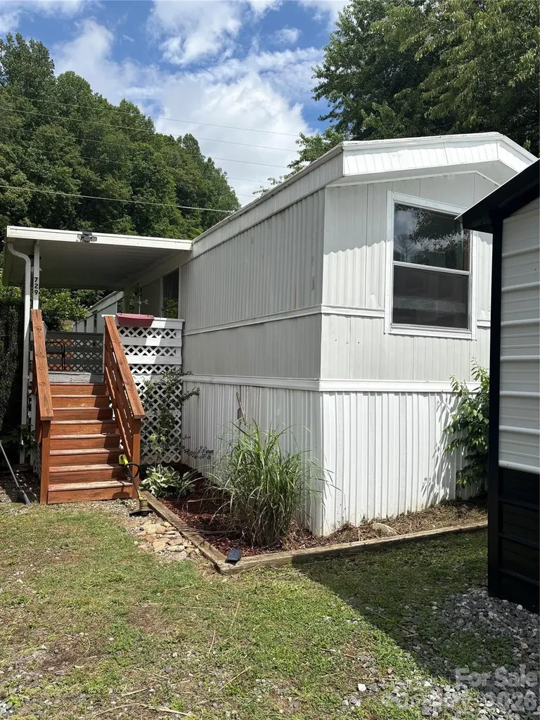 729 Don Felmet Road Marshall NC 28753