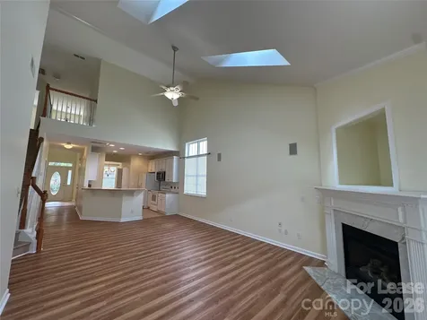 9110 Scarcliff Lane Charlotte NC 28277
