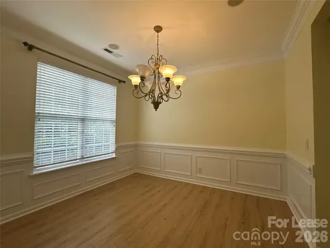 9110 Scarcliff Lane Charlotte NC 28277