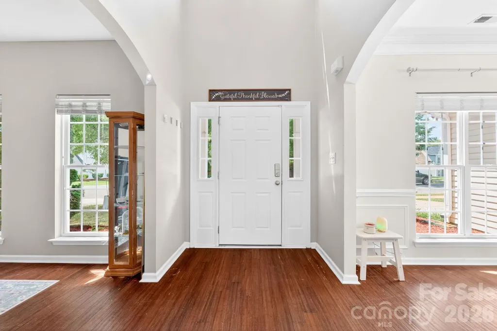 2508 Oakdale Creek Lane Charlotte NC 28216