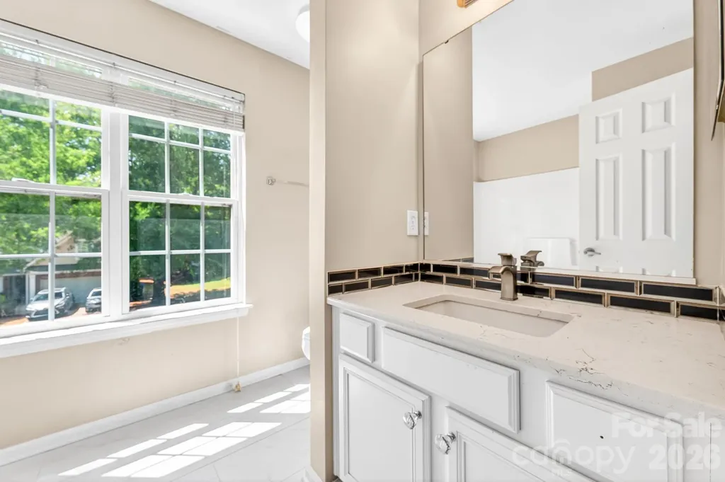2508 Oakdale Creek Lane Charlotte NC 28216