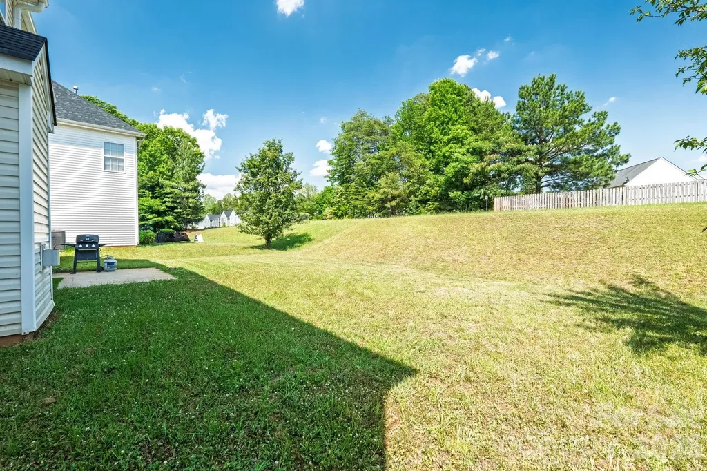 2508 Oakdale Creek Lane Charlotte NC 28216