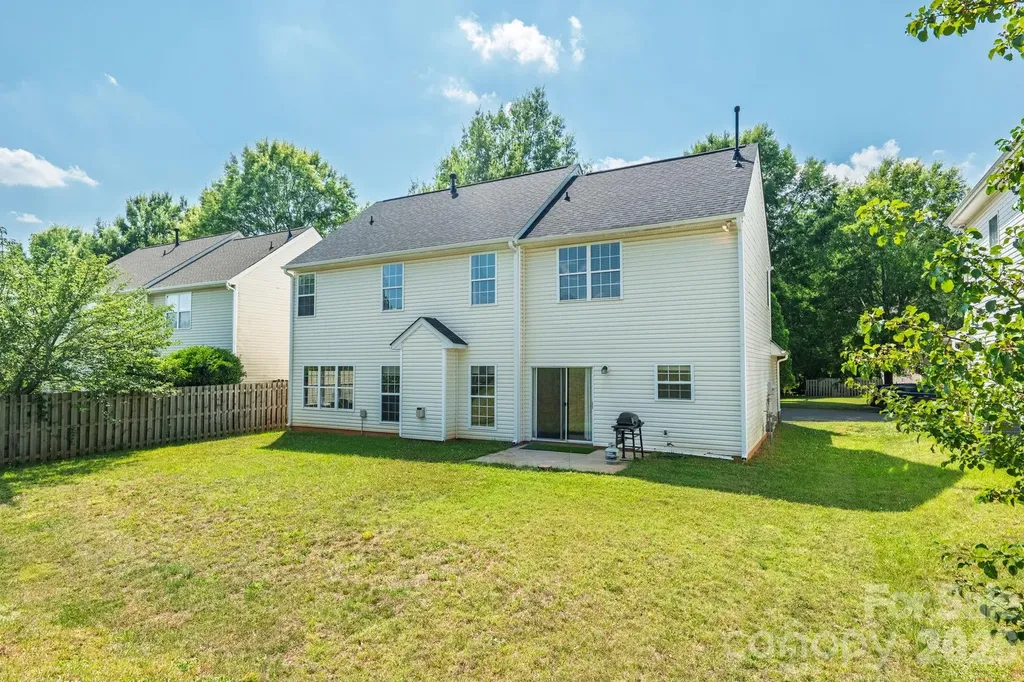 2508 Oakdale Creek Lane Charlotte NC 28216