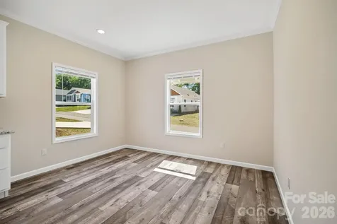 123 Bellamy Road Asheville NC 28806