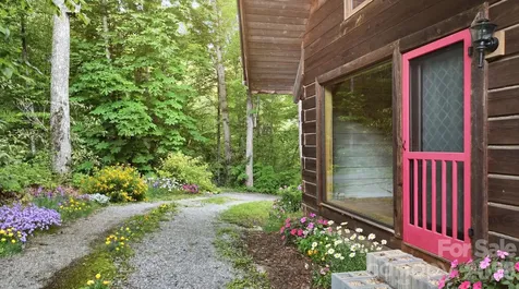 429 Biodome Drive Waynesville NC 28785