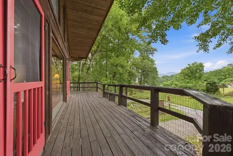 429 Biodome Drive Waynesville NC 28785