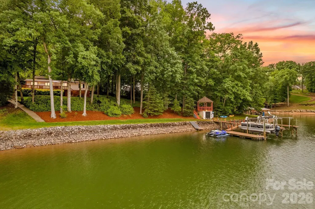 8460 Keven Circle Sherrills Ford NC 28673