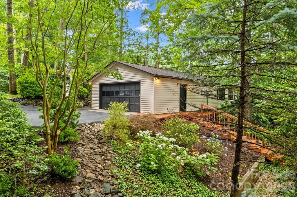 8460 Keven Circle Sherrills Ford NC 28673