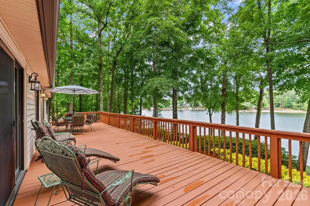8460 Keven Circle Sherrills Ford NC 28673