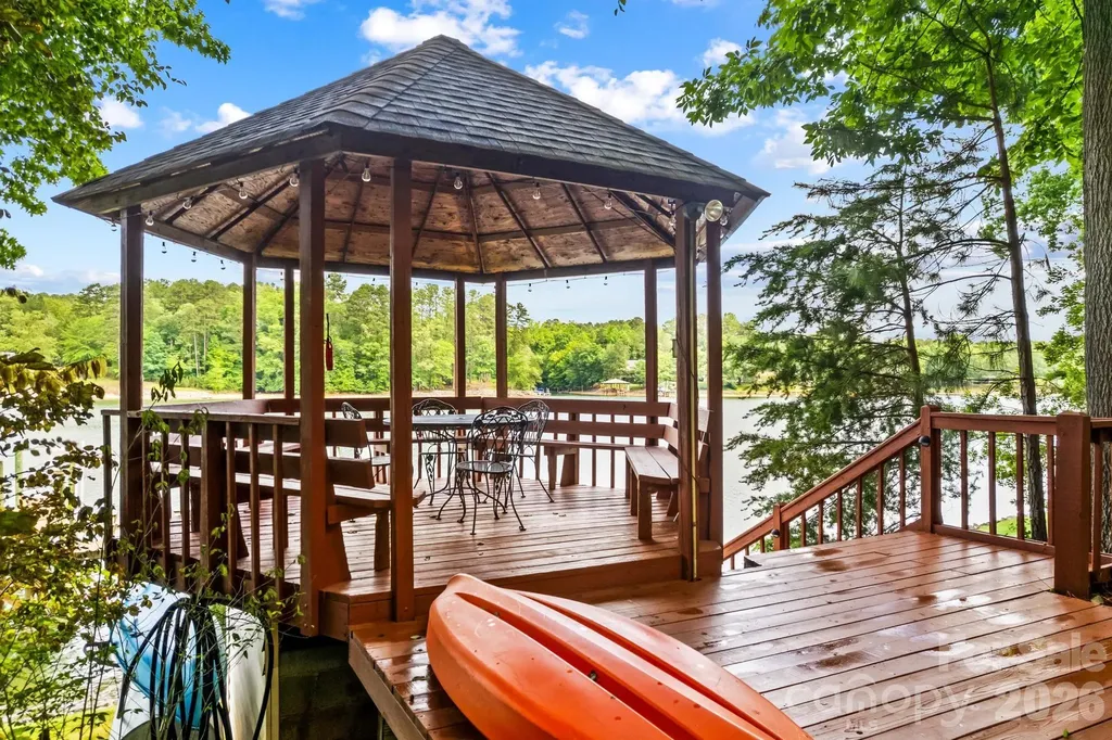 8460 Keven Circle Sherrills Ford NC 28673