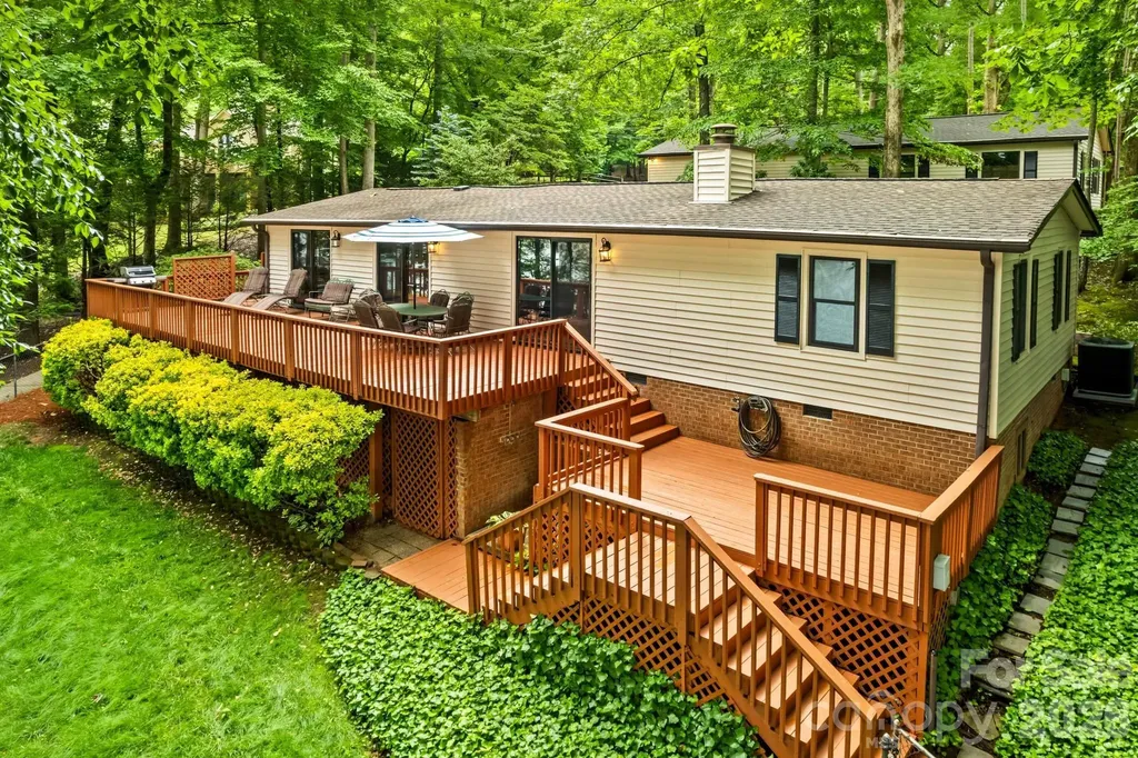 8460 Keven Circle Sherrills Ford NC 28673