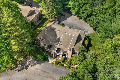 60 Ravencroft Lane Asheville NC 28803