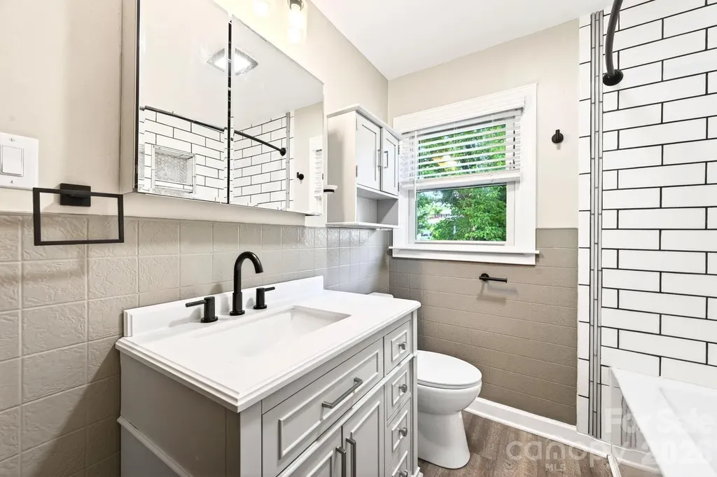 65 Farley Street Waynesville NC 28786