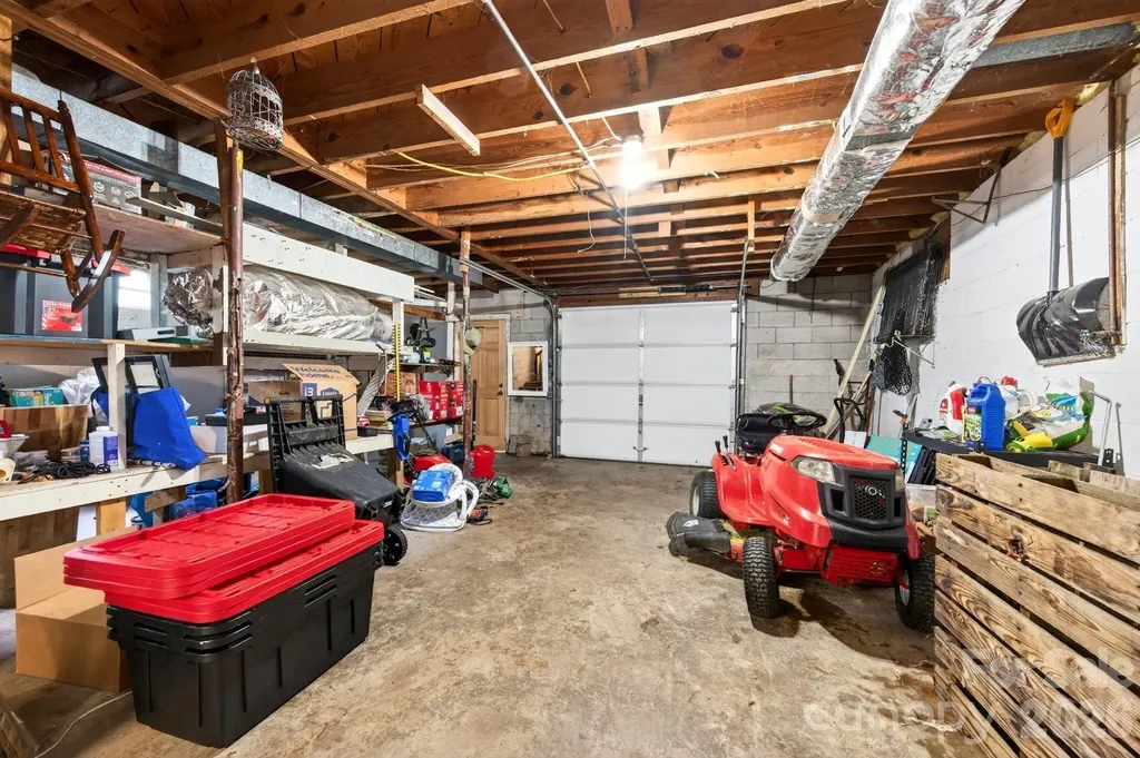 65 Farley Street Waynesville NC 28786