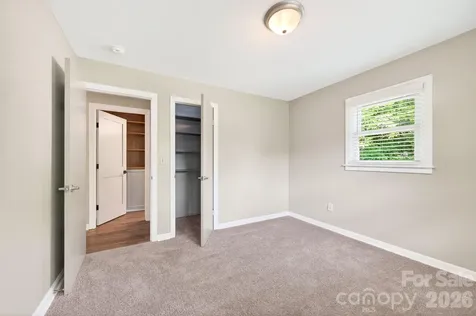 65 Farley Street Waynesville NC 28786
