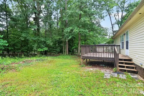 305 South Street Belmont NC 28012