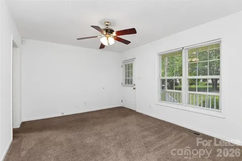 305 South Street Belmont NC 28012