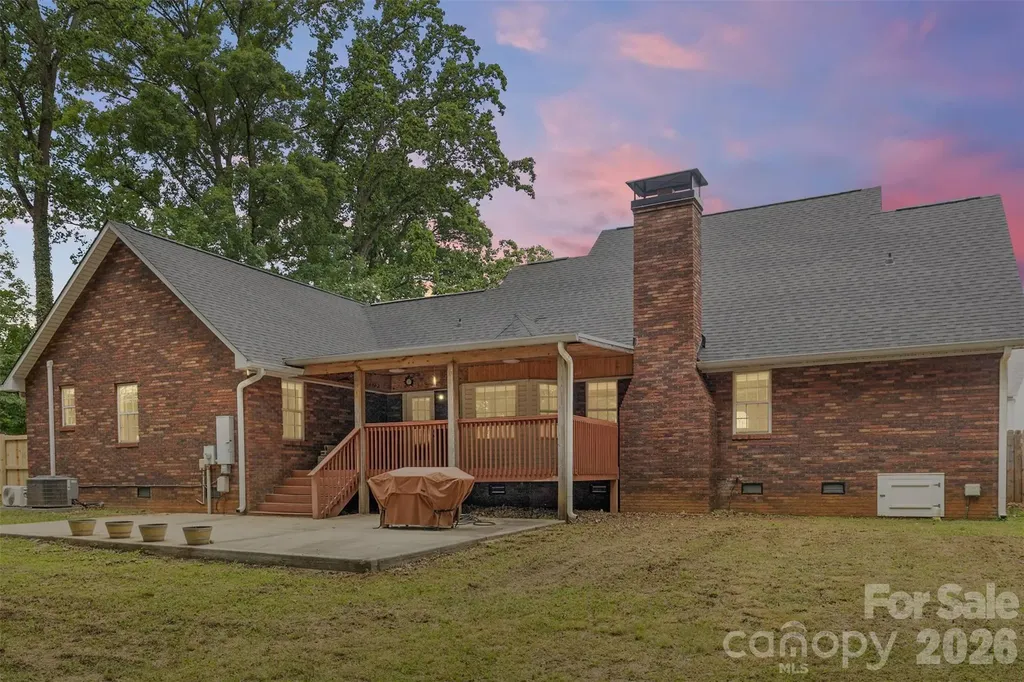 4403 Hubbard Road Charlotte NC 28269