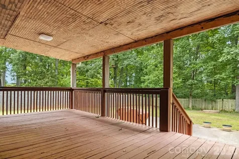 4403 Hubbard Road Charlotte NC 28269