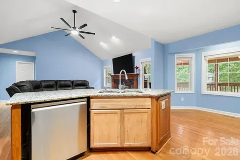 4403 Hubbard Road Charlotte NC 28269