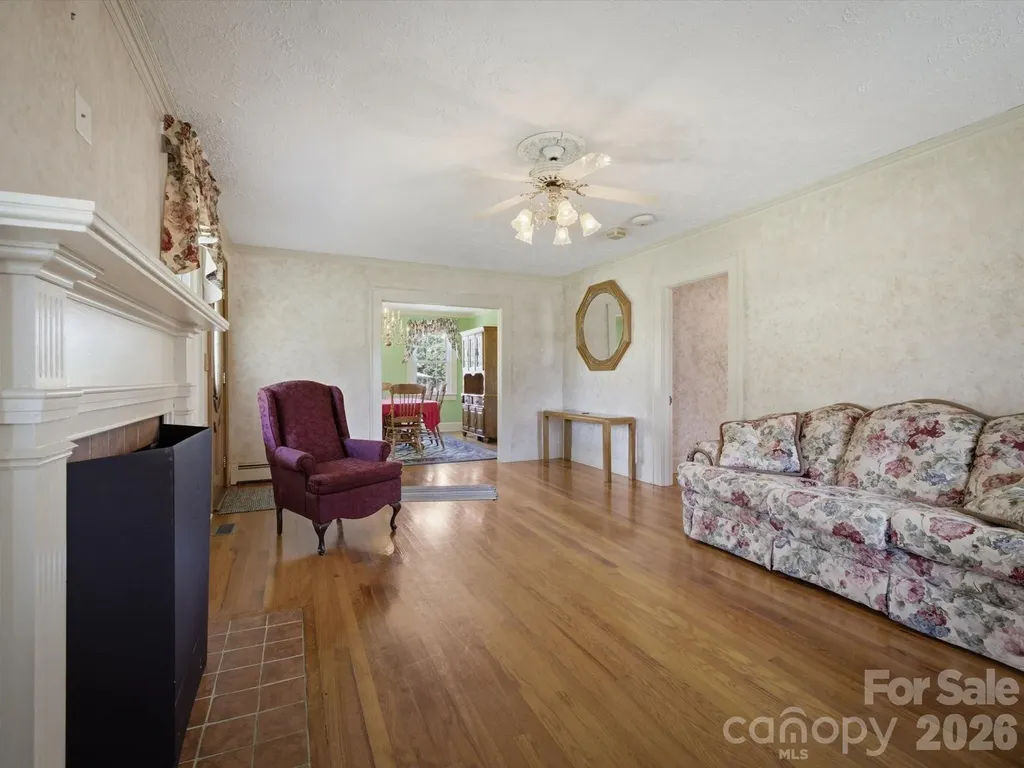 2401 Lail Road Morganton NC 28655