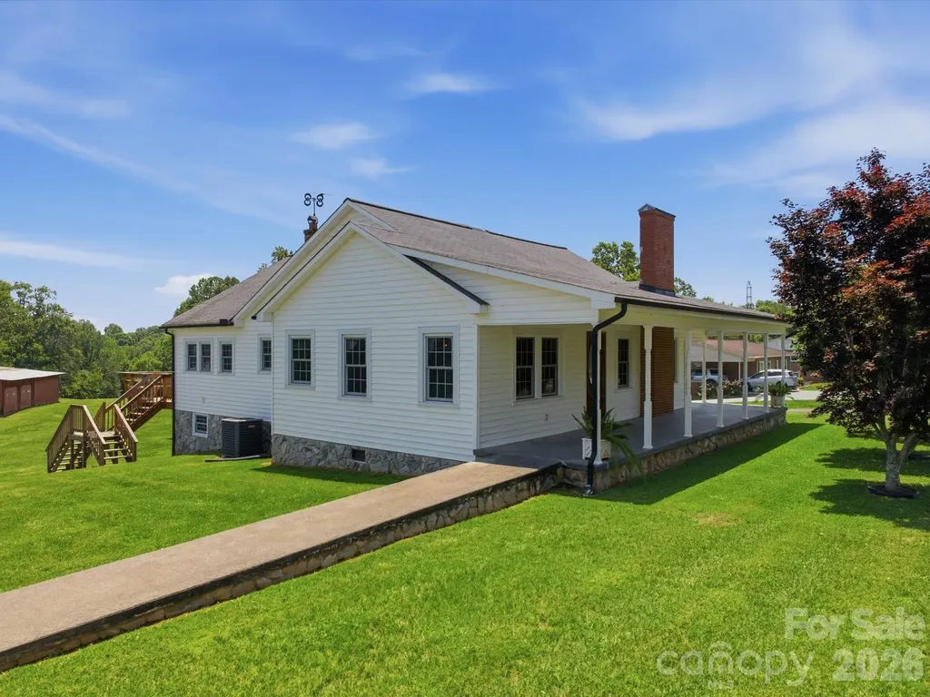 2401 Lail Road Morganton NC 28655