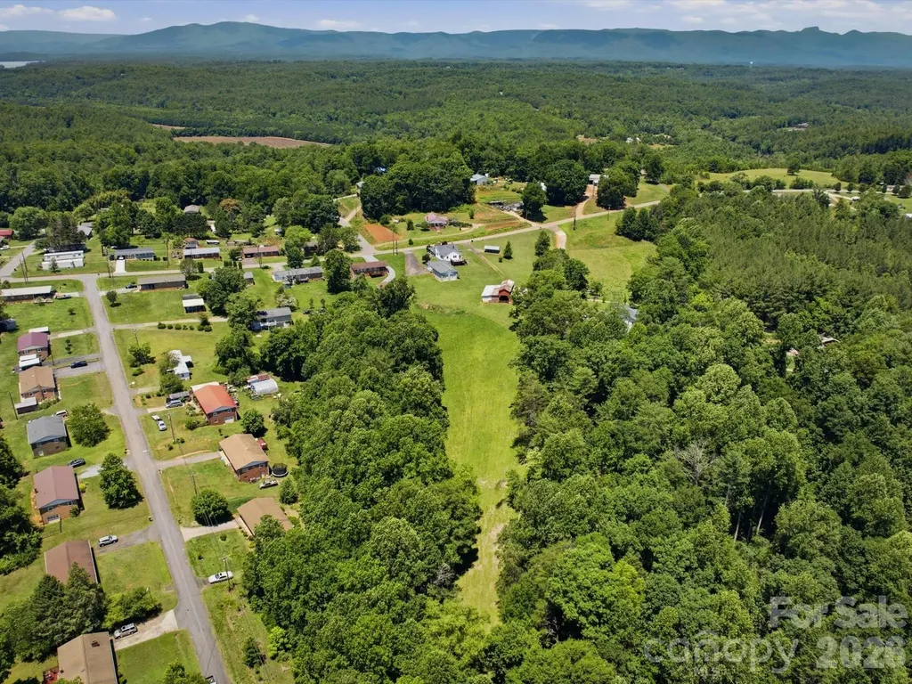 2401 Lail Road Morganton NC 28655