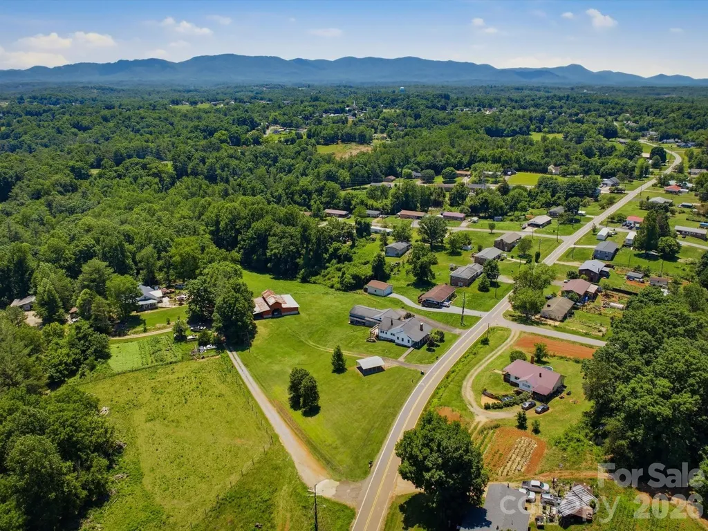 2401 Lail Road Morganton NC 28655