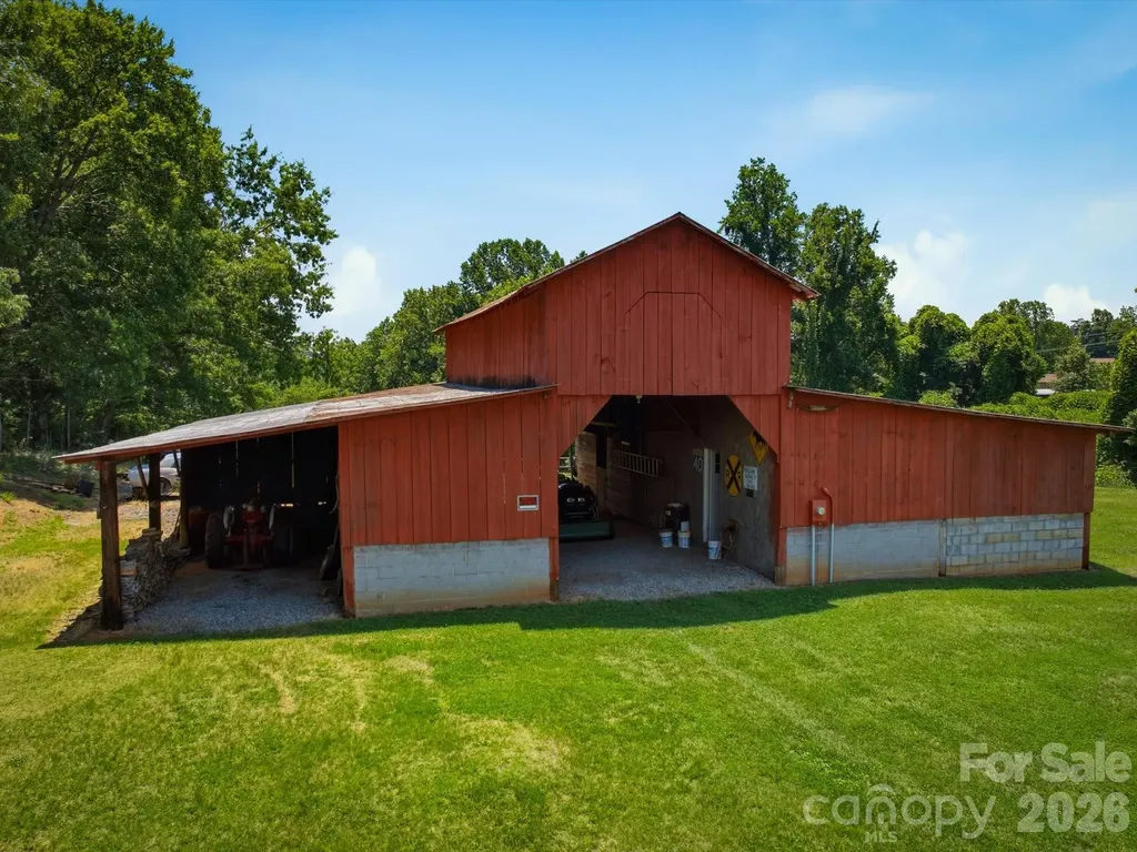 2401 Lail Road Morganton NC 28655