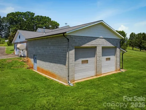2401 Lail Road Morganton NC 28655